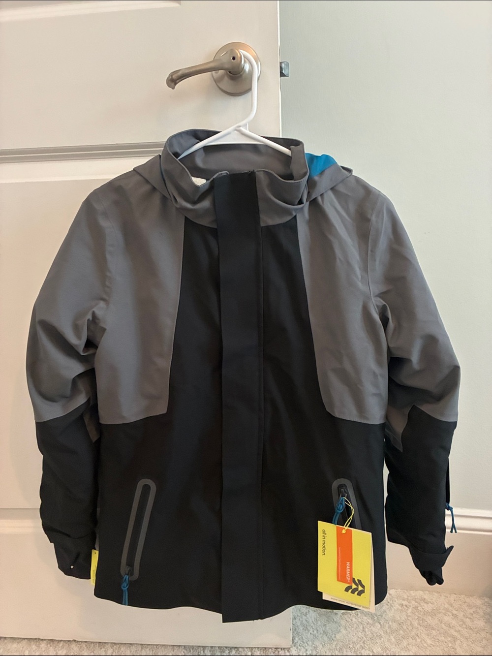 all in motion Gray & Black Kids Hooded Snow Sport Waterproof Coat
